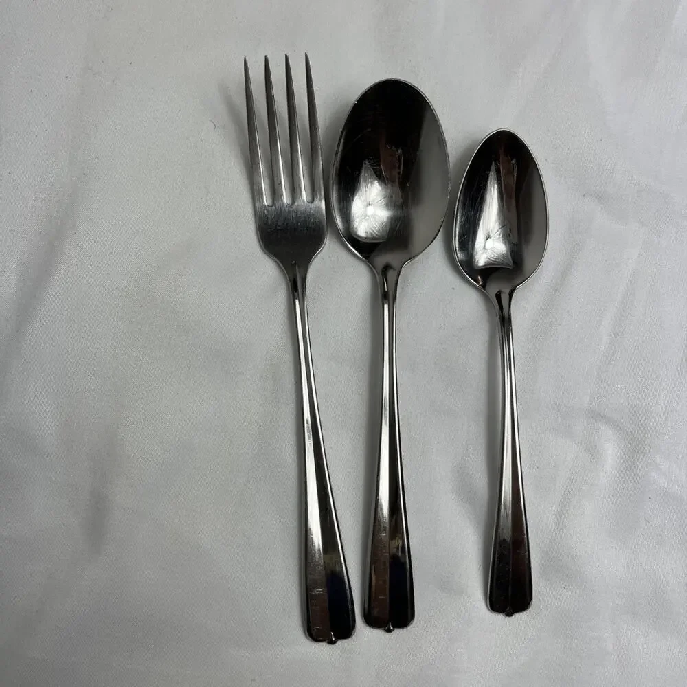 Oneida Gala - Impulse silverware flatware set of 3 pieces